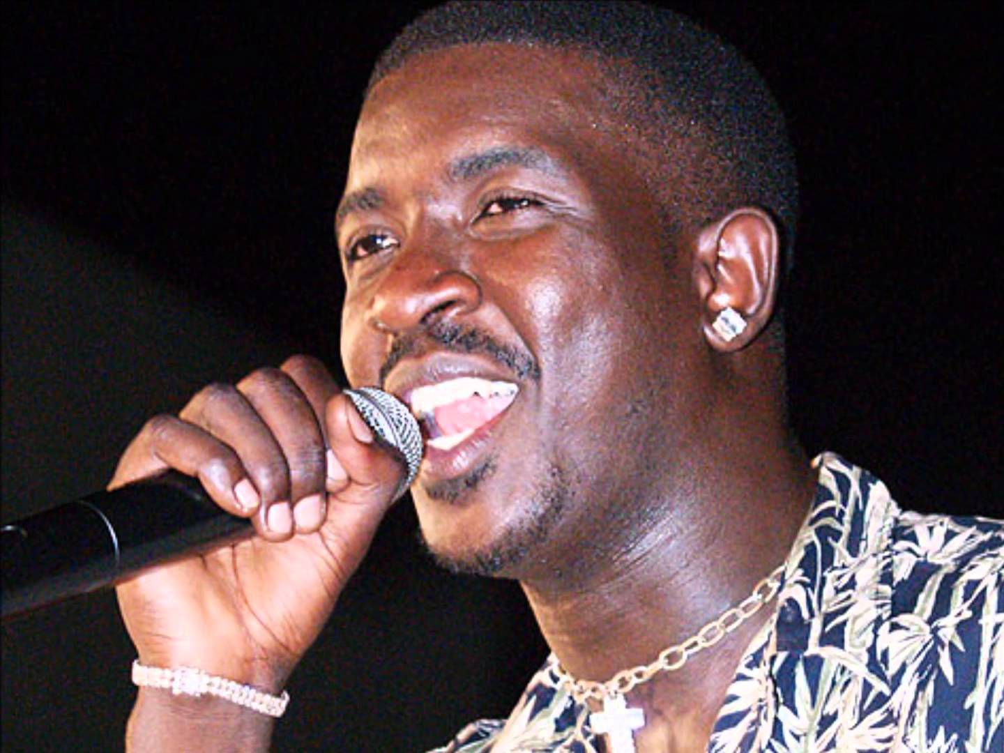 Qute Kaye Cries in Church: Tired of Devil Worshiping - Spur Magazine