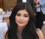 Kylie Jenner Keeps Hiding Her Baby Bump - Spur Magazine