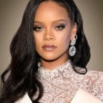 Fans Run Wild Over Rihanna Look Alike 27 Rihanna has a young girl that looks exactly like her.