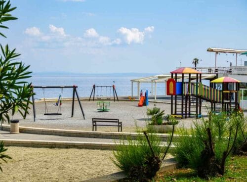 5 Ways to Improve Your Neighborhood's Community Park | Spurzine