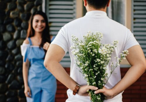 6 Do’s and Don'ts of Dating You Never Knew About 11 6 Do’s and Don'ts of Dating You Should Know About | Spurzine