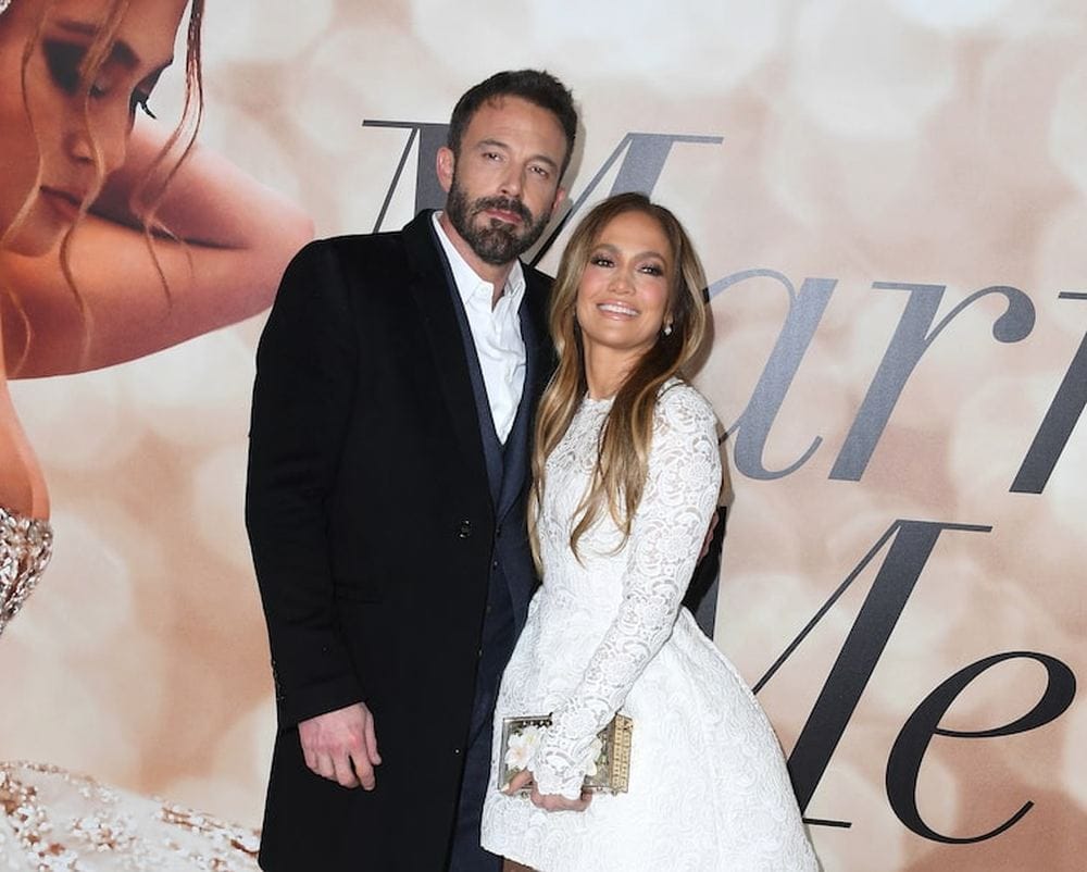 Jennifer Lopez and Ben Affleck Are Officially Married After a Surprise Wedding in Las Vegas | Spurzine