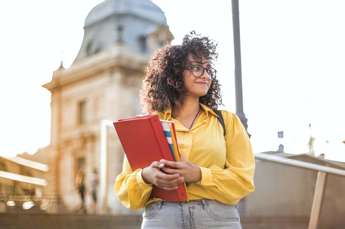 Your University Life and Experience Will Suck If You Don't Follow These 6 Tips 25 To Enjoy Your Time at University You Need to Do These 6 Things | Spurzine