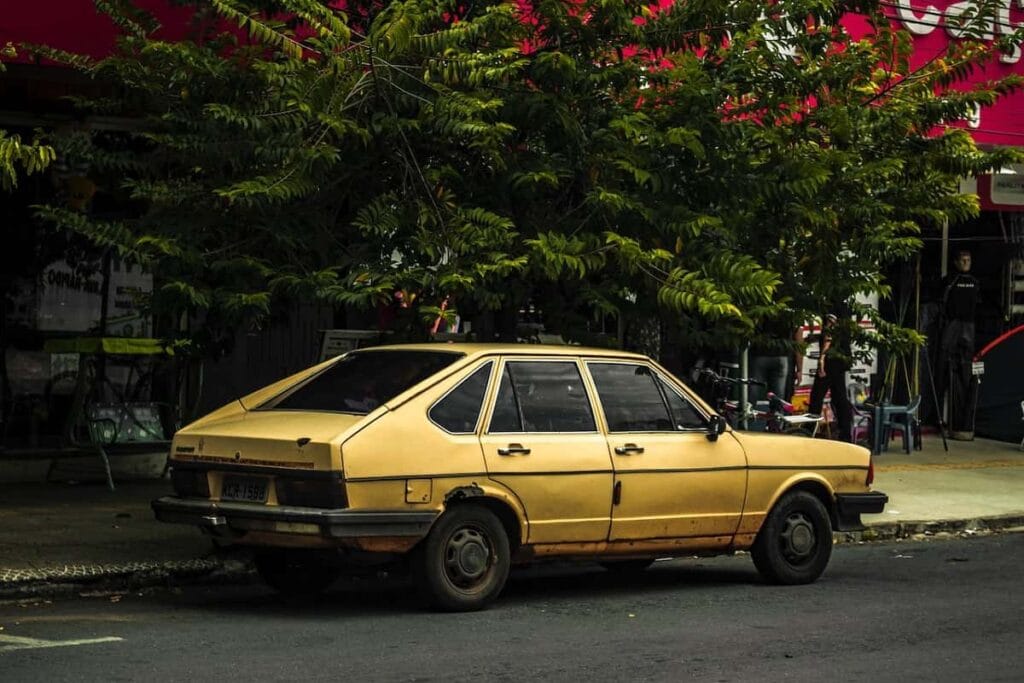 5 Easy Ways for You to Sell Your Old Car Quickly | Spurzine