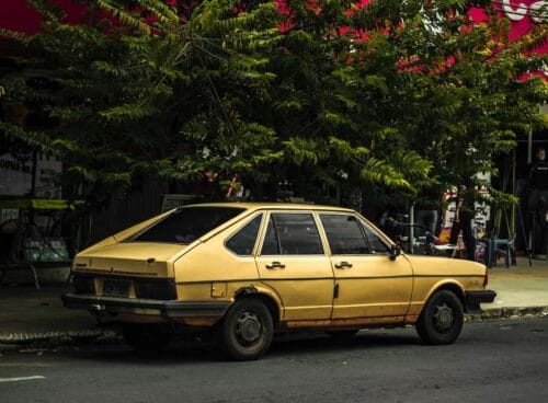 5 Easy Ways for You to Sell Your Old Car Quickly | Spurzine