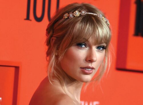 Taylor Swift’s 10th Album 'Midnights' Crashes Spotify After Its Release 30 Taylor Swift’s 10th Album 'Midnights' Crashes Spotify After Its Release | Spurzine