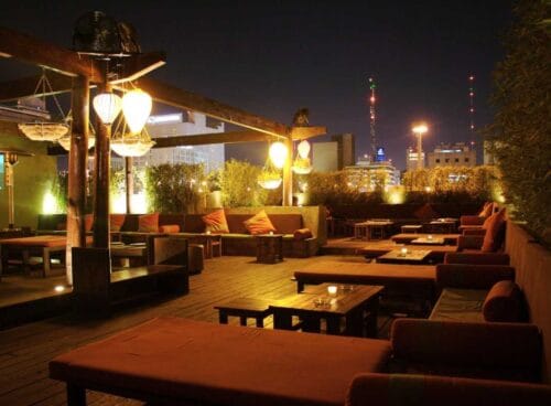 What Are the 5 Best Venues for an Engagement Party? | Spurzine