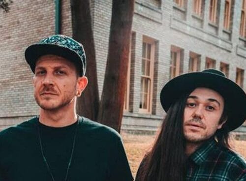 PRETTY AWKWARD Invite Fans To “Get Weird” On Debut Full Length Album | Spurzine